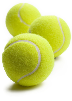 Set of tennis balls